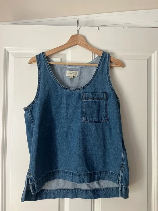 Universal Thread Light Blue Denim Tank - Picture 1 of 3